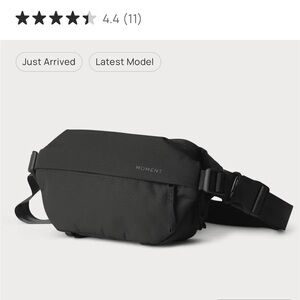 Moment Everything Sling 2L | Black | Like New